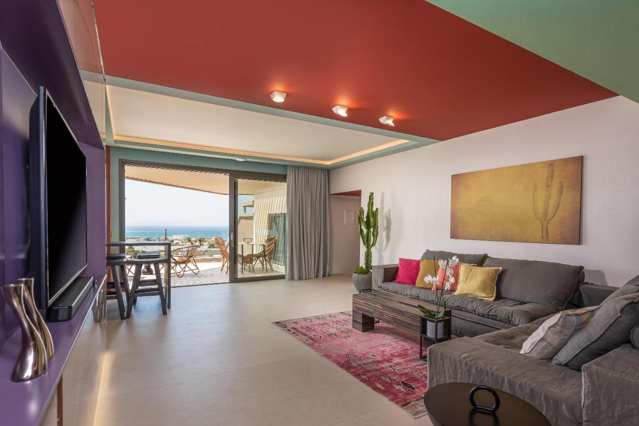 Onira Suite Dreams Hersonissos  Luaran gambar